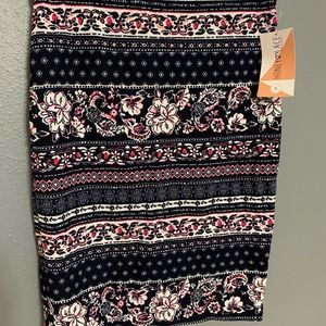 Small Honey & Lace pencil skirt